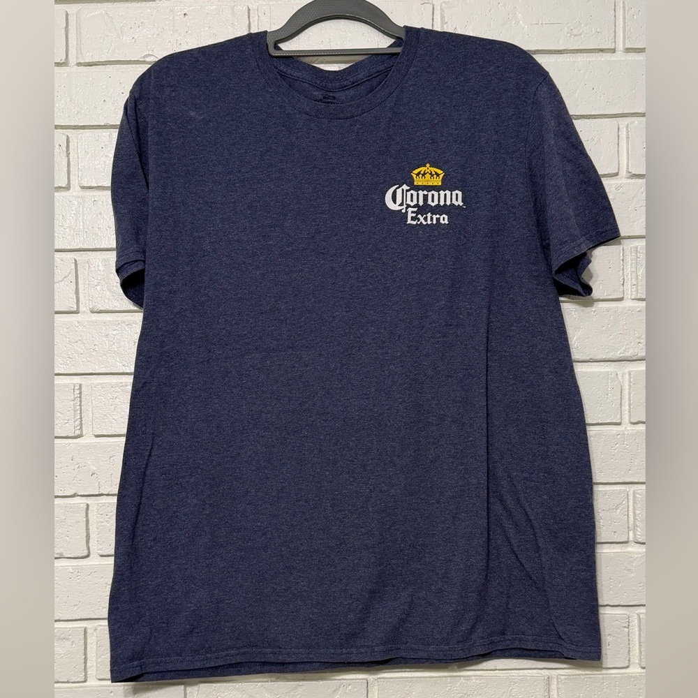 Men’s Corona Extra tee. Size Large